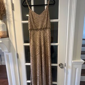 Adrianna Papell Size 4 Blush Beaded Gown